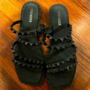 Steve Madden Skyler sandal size 8